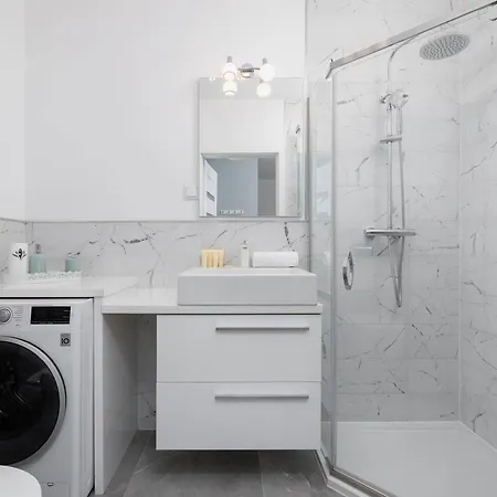 Apartament Modern With Parking Near Tauron Arena By Renters Kraków